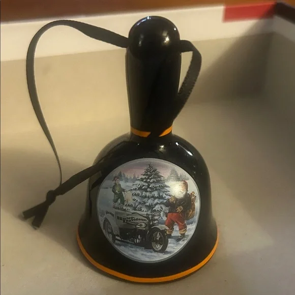 2015 Harley-Davidson Black and Orange Bell ornament - Picture 2 of 3